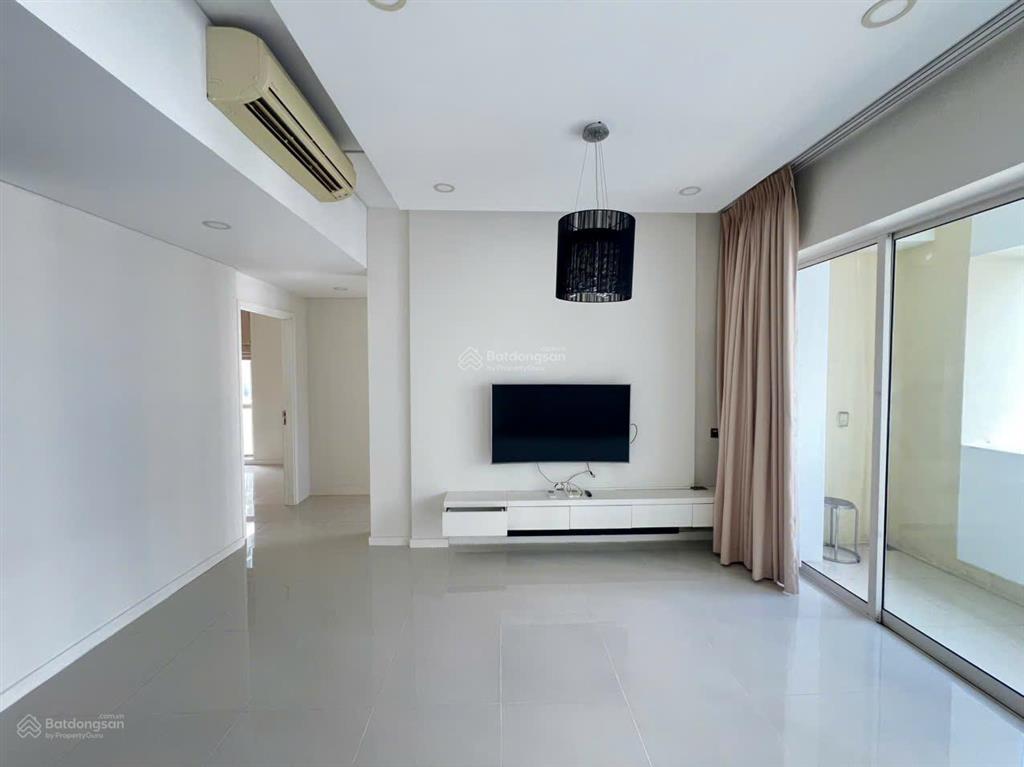 Cho thuê căn hộ 3 phòng ngủ  giá 33 triệu/th  không nội thất  trống sẵn dọn vào ngay