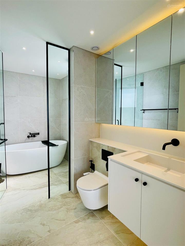 Cho thuê căn hộ 2 phòng ngủ estella heights  giá 53 triệu/th  căn góc  trống sẵn dọn vào ngay