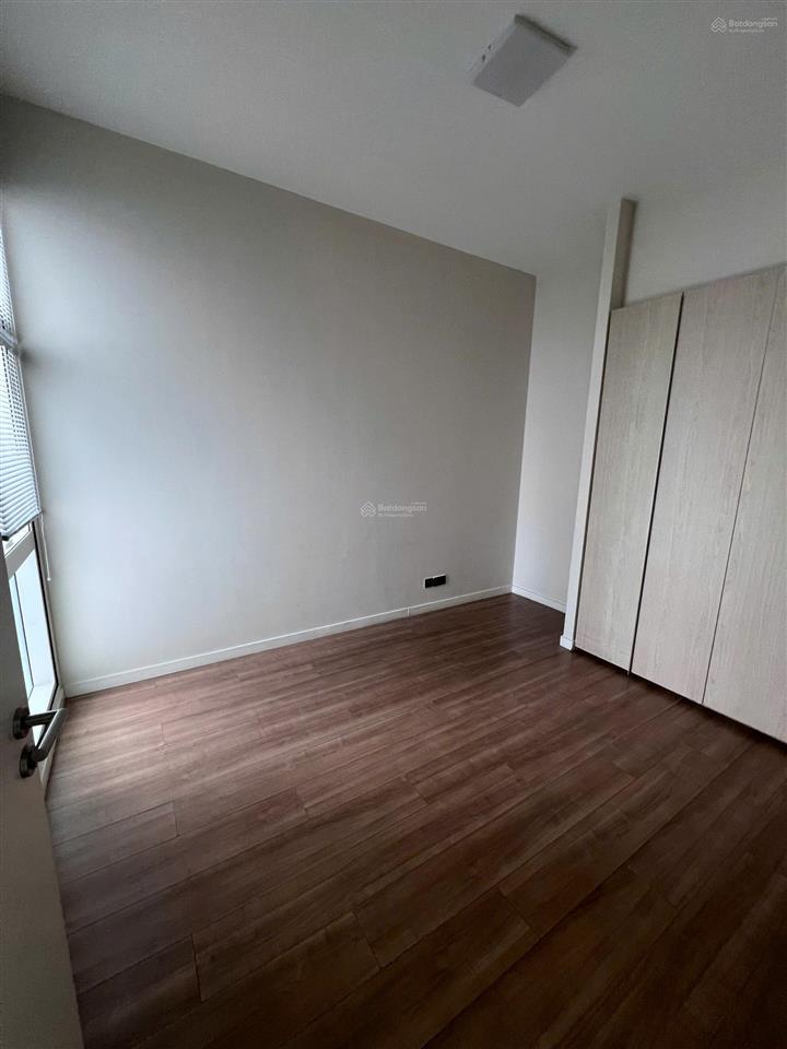 Cho thuê căn hộ 3 phòng ngủ the estella  giá 40 triệu  148m2  trống sẵn dọn vào ngay