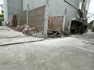 Bán đất trung tâm aeon gần cầu vĩnh tuy, ô tô tránh, 3 phút sang phố, vị trí đắc địa 100m2, 8.7tỷ