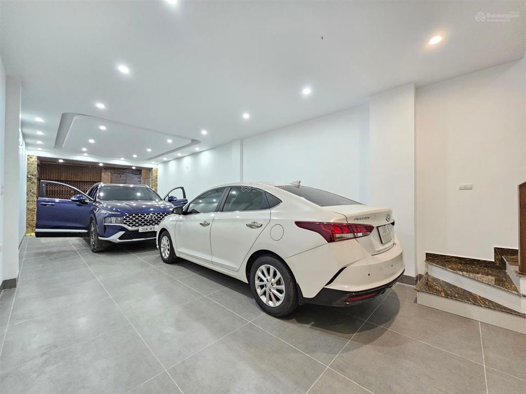 Hiếm. bán nhà cự khối, siêu phẩm 7 tầng duplex giá siêu hời