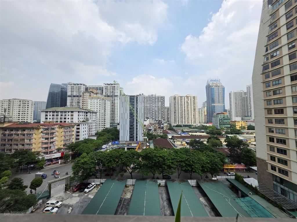 Bán căn chung cư cao cấp the legacy
vị trí đắc địa  sống đẳng cấp! nội thất tiền tỷ