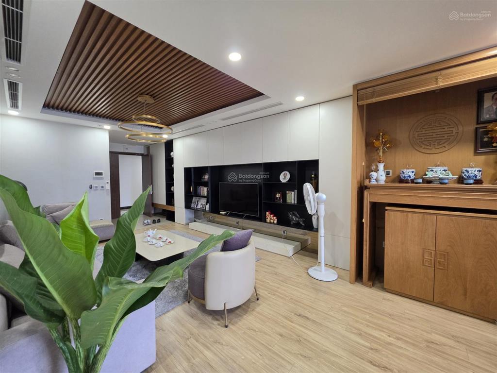 Bán căn chung cư cao cấp the legacy
vị trí đắc địa  sống đẳng cấp! nội thất tiền tỷ