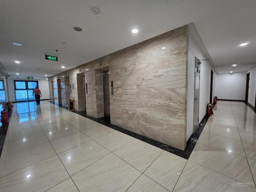 Bán căn chung cư cao cấp the legacy
vị trí đắc địa  sống đẳng cấp! nội thất tiền tỷ
