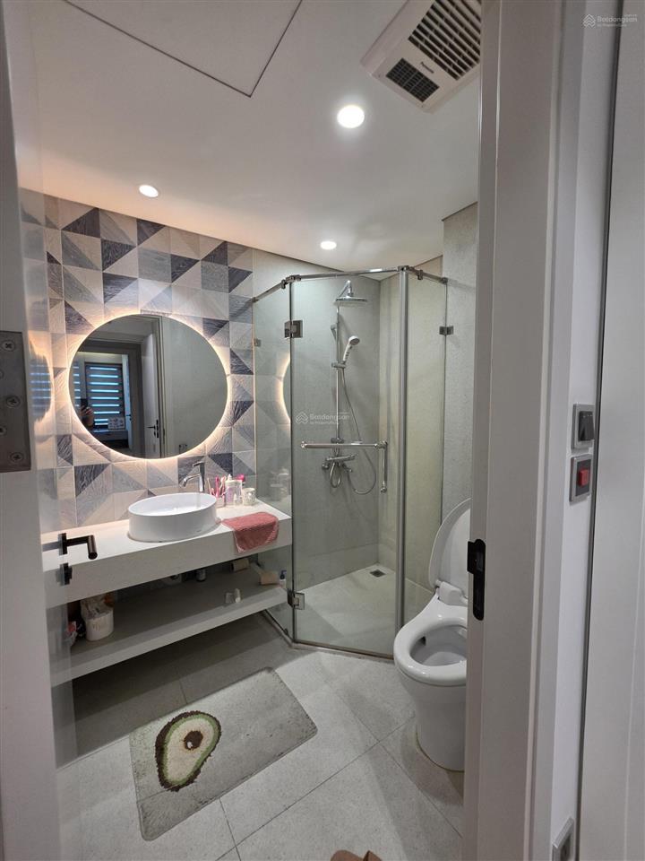 Bán căn chung cư cao cấp the legacy
vị trí đắc địa  sống đẳng cấp! nội thất tiền tỷ