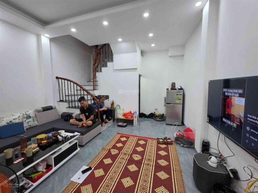 Bán nhà bồ đề, dân xây mới 5 tầng 3 ngủ 5,5 tỷ