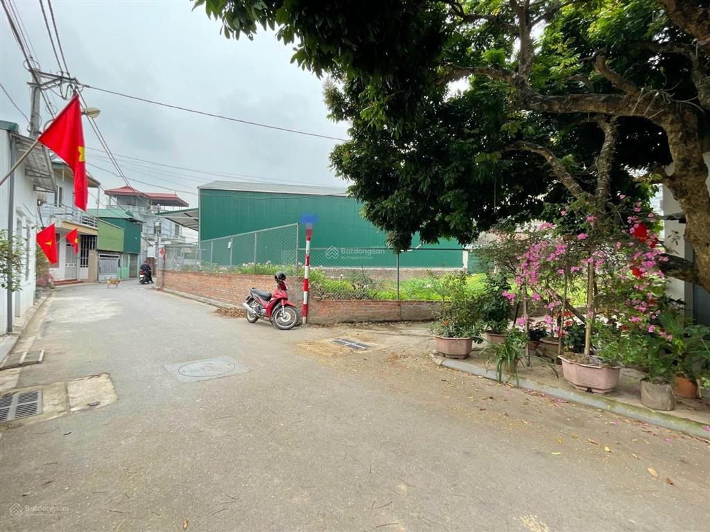 Bán đất phường cự khối  long biên ô tô tránh, ô tô vào nhà 58m2  3,6 tỷ