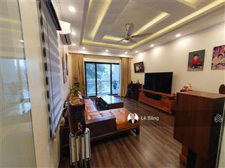 7 tầng thang máy, view hồ thoáng mát, gara 2 ô tô. dân trí cao, an ninh tuyệt đối. giá 29.5 tỷ