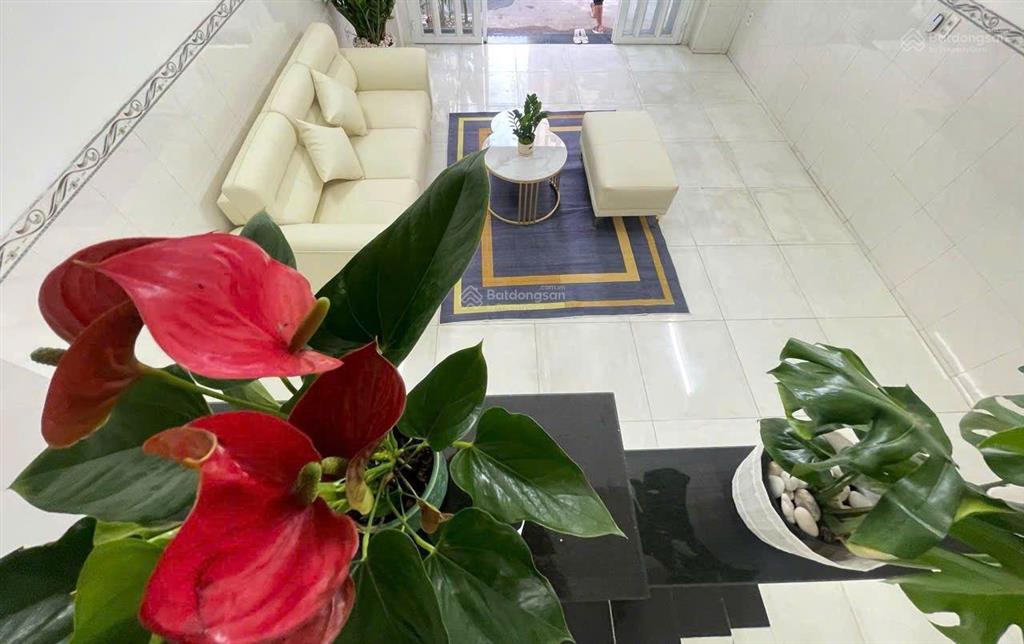 Bán nhà hẻm thông 1 trệt 1 lửng 1 lầu đường 22 ngay chung cư 4s linh đông thủ đức.