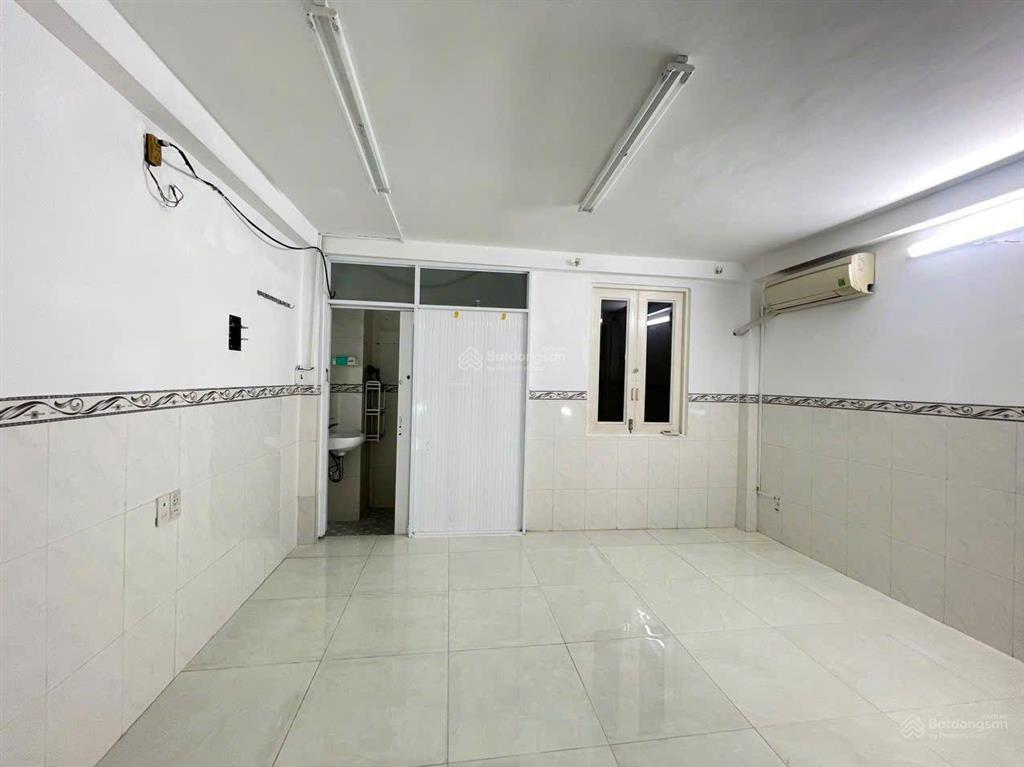 Bán nhà hẻm thông 1 trệt 1 lửng 1 lầu đường 22 ngay chung cư 4s linh đông thủ đức.