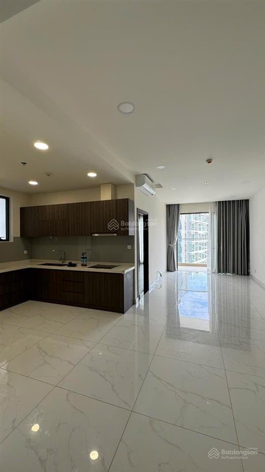 Cho thuê căn 3pn 121m2  19tr/th khu mới và cao cấp celadon city, view đẹp, nhà mới + 1 chỗ xe hơi