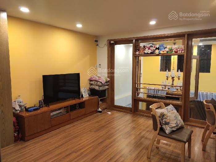 Hoàng việt, lê bình, hoàng sa, cmt8, gần bảy hiền, hẻm xe hơi 6m, 4 tầng, 52m2(4.2 x12m), 9 tỷ hơn