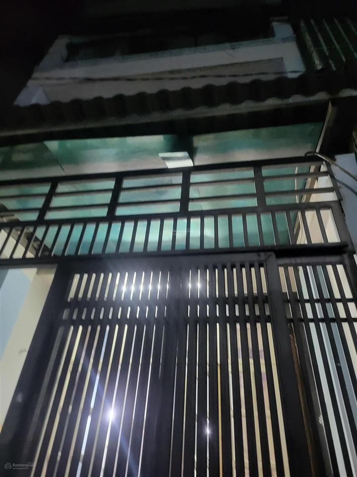 Chính chủ bán nhà lê văn quới, gần ngã tư 4 xã, hòa bình tân phú, 3 tầng, 55m2, giá 5.2 tỷ.