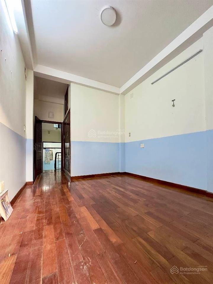 Hồng lạc, lạc long quân, bảy hiền, tân bình , nhà 6 tầng, 60m2, hẻm thông xe tải , giá 8 tỷ xíu