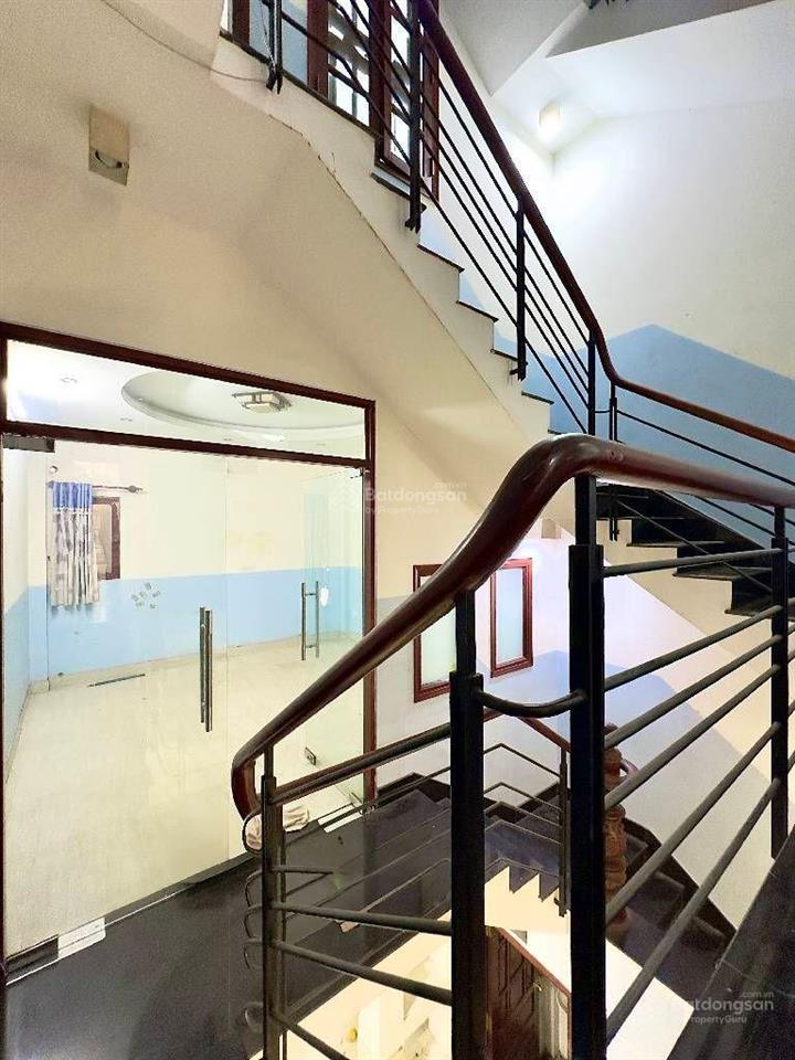 Hồng lạc, lạc long quân, bảy hiền, tân bình , nhà 6 tầng, 60m2, hẻm thông xe tải , giá 8 tỷ xíu