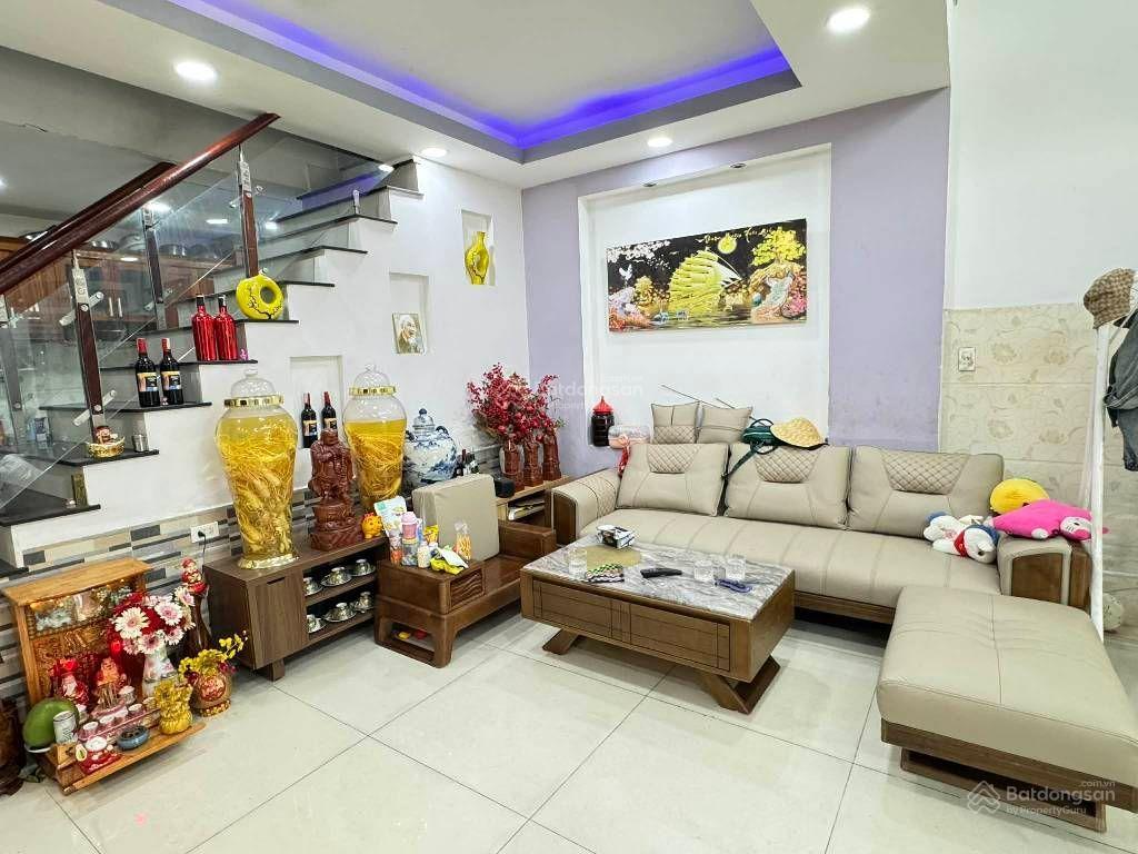 Mặt tiền khu vip k300 hoàng hoa thám, trường chinh, 2 tầng btct, 52m2 , giá 8 tỷ xíu