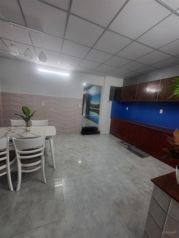 Lạc long quân, bảy hiền, 108m², 4 tầng, ngang 10m, hẻm xe hơi 5m giá 9 tỷ nhỉnh