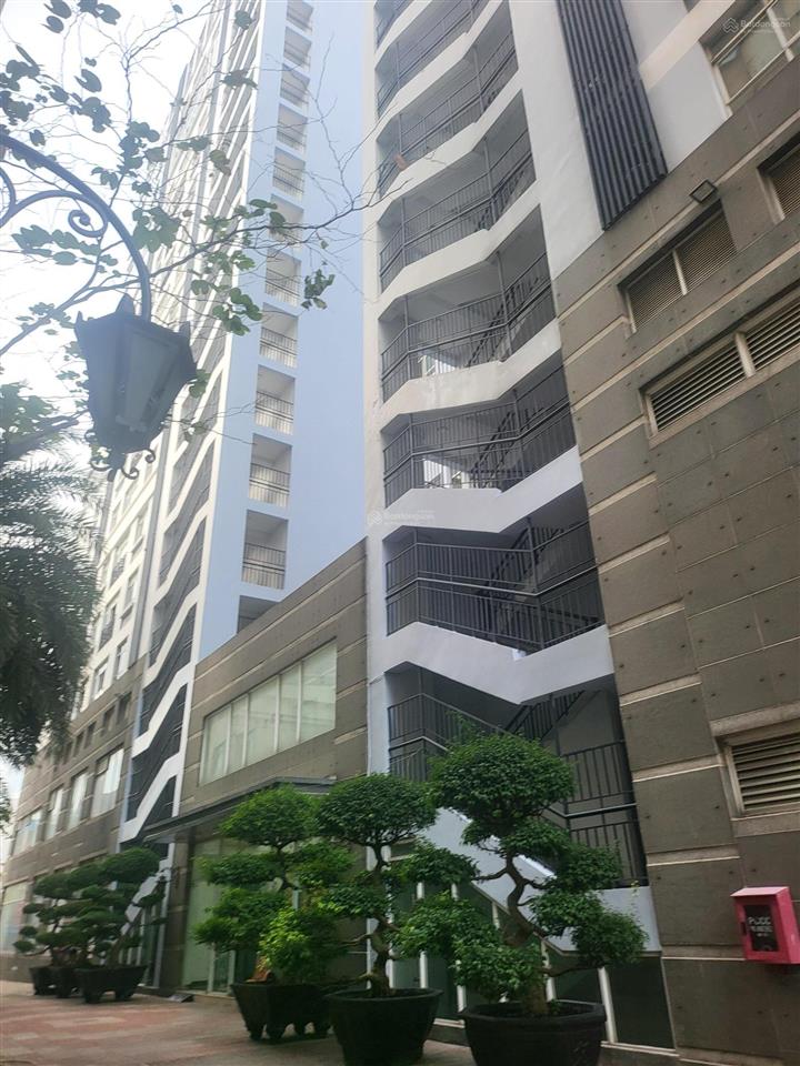 Chính chủ bán căn hộ góc 2 mặt tiền, 141 cộng hòa plaza, full nội thất, 70m, 2pn, giá 5.25 tỷ