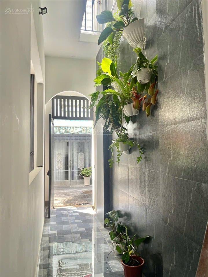 Gấp bán emart  phan huy ích, quang trung, hẻm xe hơi, 2 tầng, 56m2, ngang 5.6mx12m, 6 tỷ xíu