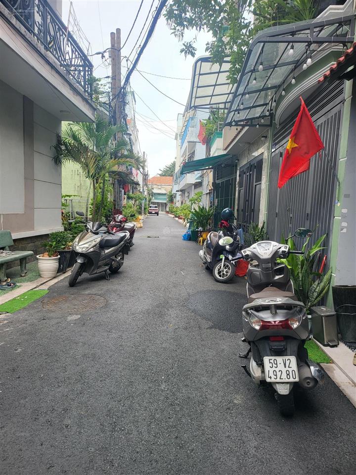 Gấp bán emart  phan huy ích, quang trung, hẻm xe hơi, 2 tầng, 56m2, ngang 5.6mx12m, 6 tỷ xíu