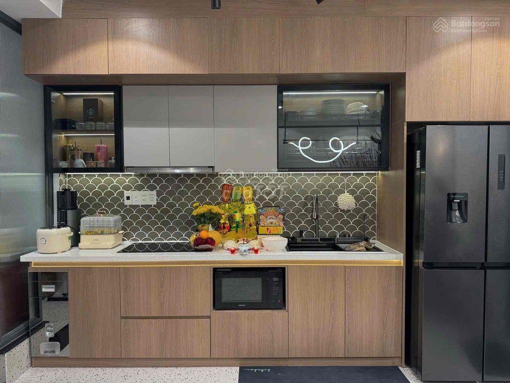 Phú nhuận sát mặt tiền lê văn sỹ, đặng văn ngữ, trường sa. 3 tầng, 42m2, nhỉnh 6 tỷ