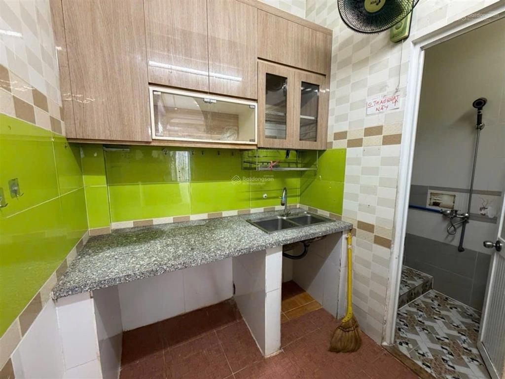 Bán nhà cách mạng tháng tám, phạm văn hai, hẻm xe hơi, 3 tầng, 46m2, giá 6 tỷ xíu tl