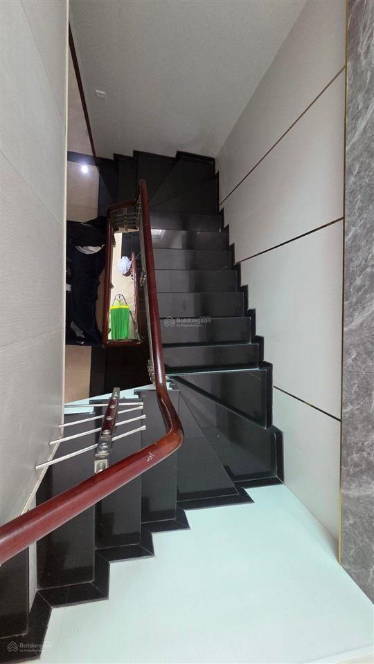 Mặt tiền kinh doanh chợ nghĩa phát, lý thường kiệt, gần chợ tân bình, 3 tầng, 111m2, giá 16 tỷ xíu