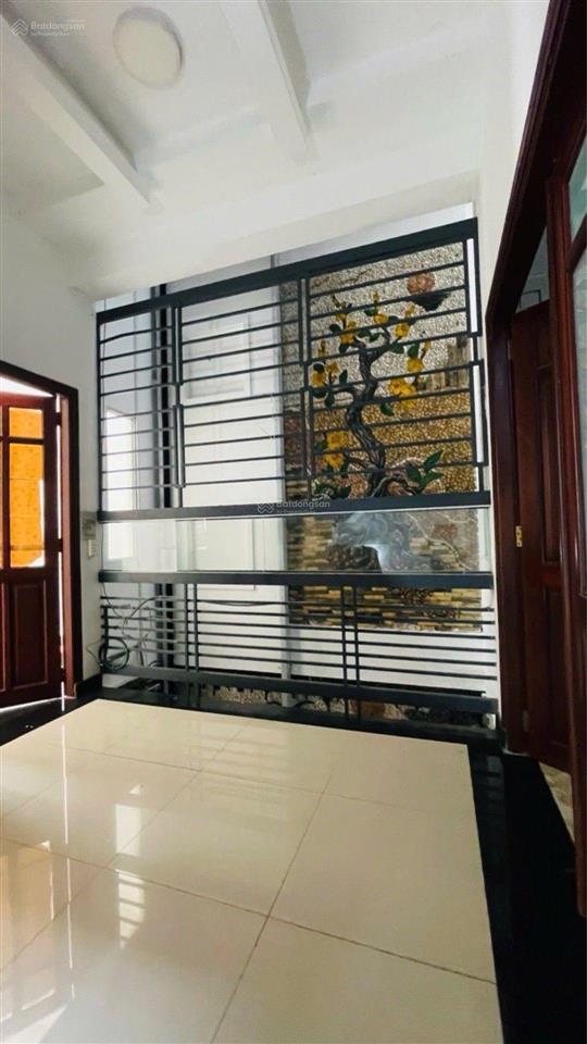 Tân sơn nhì, gò dầu, tân hương, hẻm xe hơi 6m thông, nhà 5 tầng, 80m2, ngang 6 x 14m, giá 9 tỷ xíu