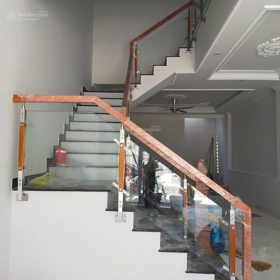 Gấp bán, mặt tiền trịnh đình trọng, ngay âu cơ, ll quân, 5 tầng, 80m2 (4.2 x 18m), giá 13 tỷ xíu