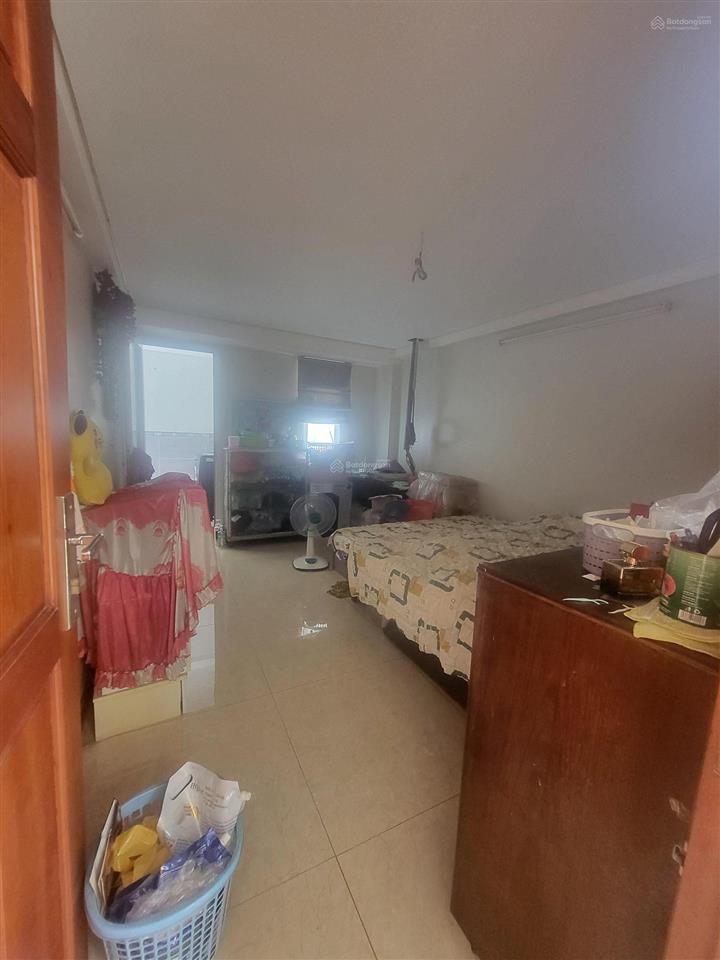 7 tỷ xíu, 4 tầng, 40m2, hẻm xe hơi 6m, cách mạng tháng 8, bắc hải, hoàng sa, q3, q10, lê thị riêng