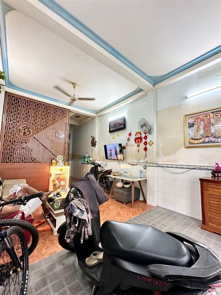 Hòa bình, tô hiệu, ngay đầm sen, hẻm xe hơi kinh doanh 6m, 2 tầng, 68m2, giá 7 tỷ xíu