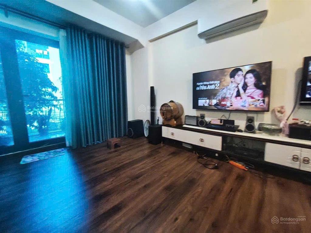 Người quen bán căn nhà phân lô tđc thạch bàn, 6tầng thang máy,vỉa hè ôtô tránh, 75m2, mt 5m, 18.4tỷ