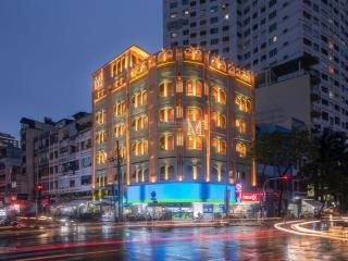 Bán góc 2mt hoàng sa  nguyễn đình chiểu, q.1, 12x20m, hầm + 7 tầng  hđt 360 triệu, giá 108 tỷ