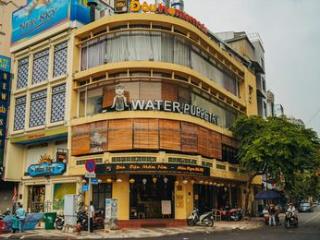 Khu phố tây! 2mặt tiền bùi viện, quận 1, 144m2(8x18m) 5 tầng  hđt 250 triệu, giá 75 tỷ