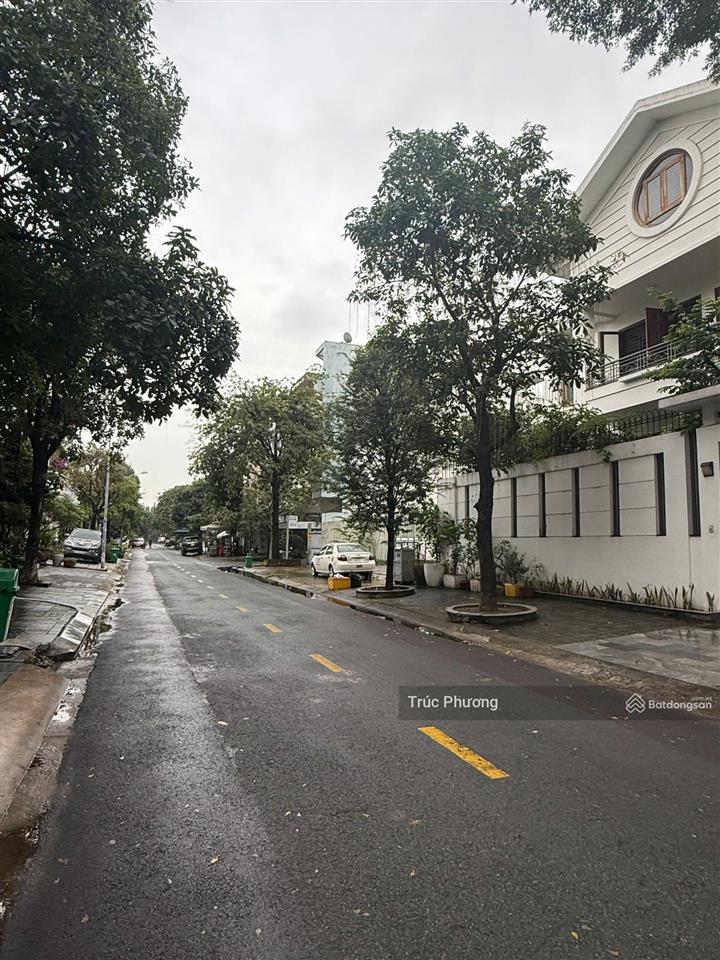 Biệt thự hồ bơi siêu đẹp đặng dung, quận 1, 265m2(13x21m)h + 5 tầng + thang máy, giá 92 tỷ