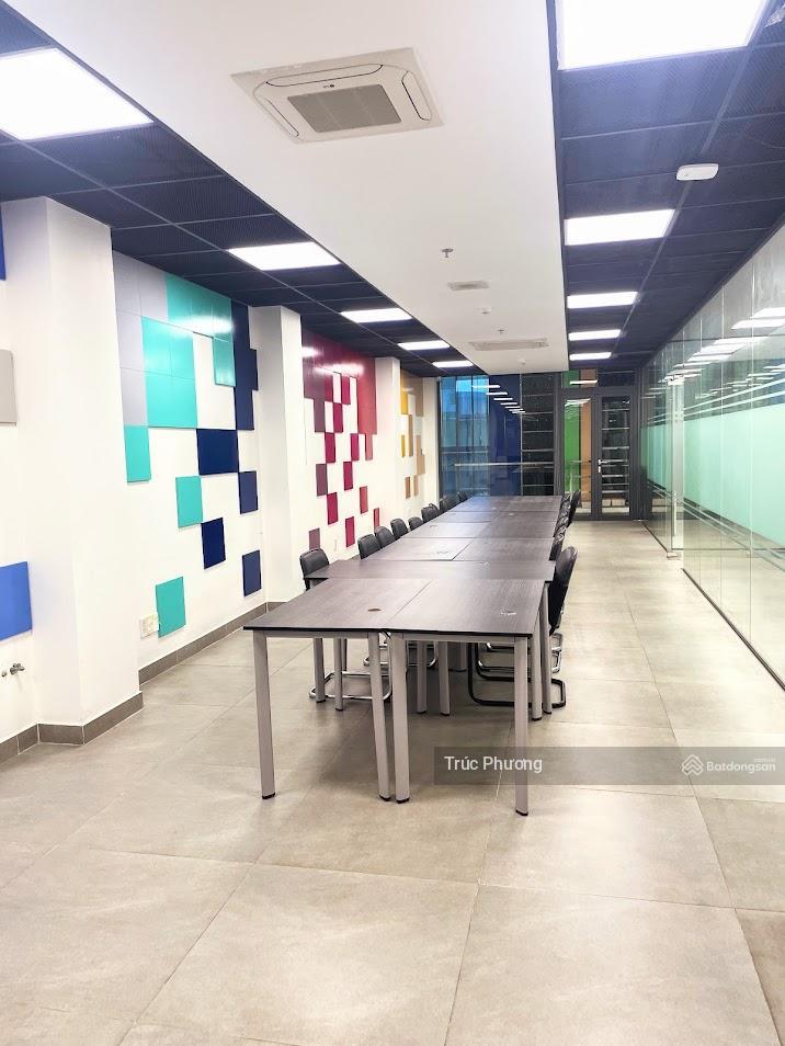 Phố ẩm thực sư vạn hạnh quận 10, 11x22m, cn 242m2  hầm.7 tầng  hđt 250 triệu, giá 59 tỷ