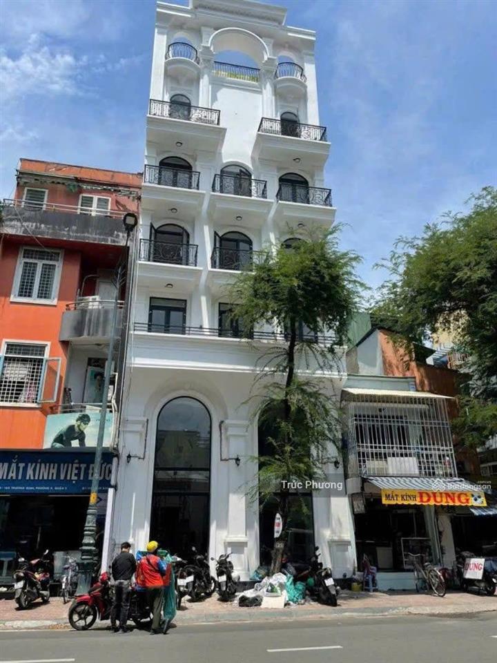 Bán gấp building mặt tiền trương định, quận 3, 8x15m  7 tầng  hđt 220 triệu, giá 78 tỷ