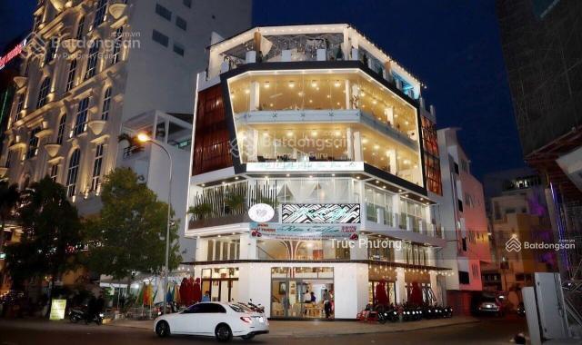 Góc 2 mặt tiền nguyễn bỉnh khiêm  nguyễn văn thủ, 180m2(9x20m) 3 tầng  hđt 210 triệu, giá 86 tỷ