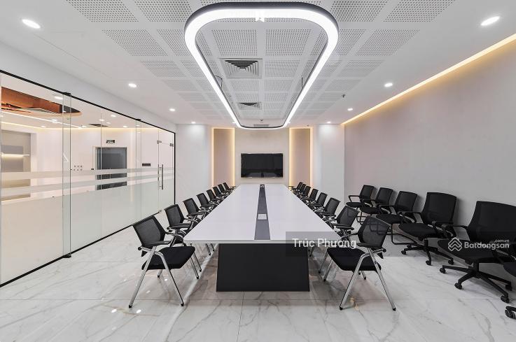 Bán tòa nhà 2mt ngay dự án the metropolis phạm văn ngôn q2, 160m2(10x16m)hầm + 5 tầng, giá 60 tỷ