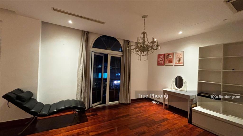Cần tiền bán biệt thự sg pearl nguyễn hữu cảnh, bình thạnh 170m2 (7x24m) hầm + 3 tầng, giá 99 tỷ