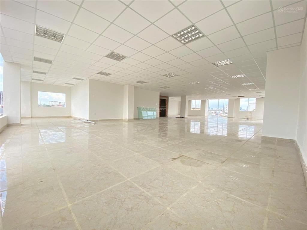 Siêu vị trí! tòa nhà mt võ văn kiệt  nguyễn cảnh chân, quận 1, 8x17m, 7 tầng thang máy, giá 60 tỷ