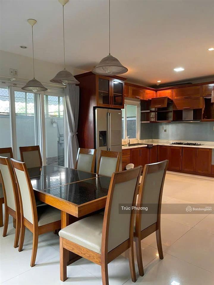 Căn hiếm có còn lại! mt hoa đào, phú nhuận, 144m2(8x18m) 3 tầng  hđt 110 triệu, giá 53 tỷ