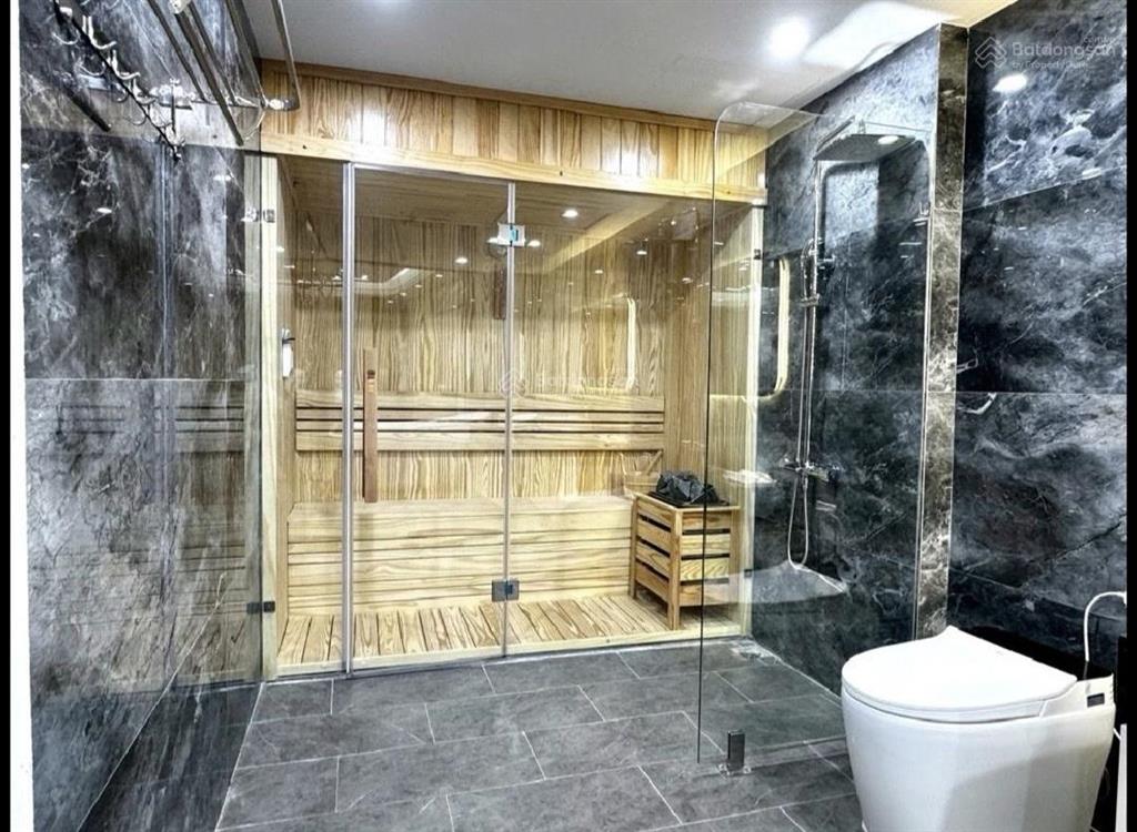 Bán nhà mặt phố ngọc lâm long biên hà nội diện tích  70/75m2 x 7 tầng x 31,8 tỷ gaza ôtô thang máy