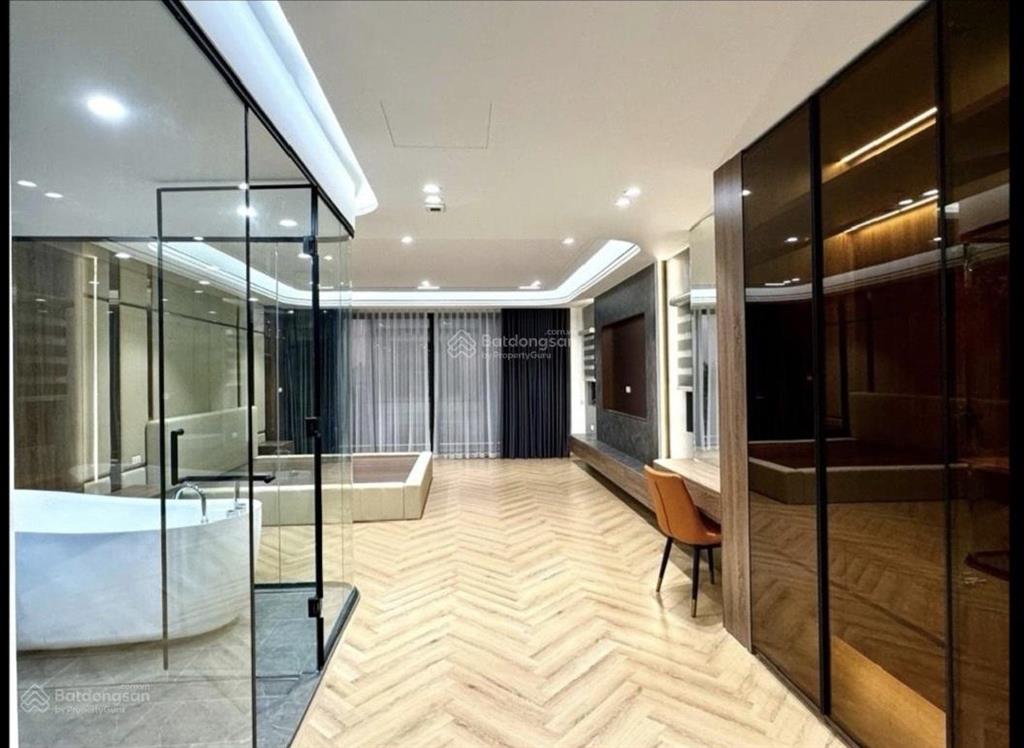 Bán nhà mặt phố ngọc lâm long biên hà nội diện tích  70/75m2 x 7 tầng x 31,8 tỷ gaza ôtô thang máy