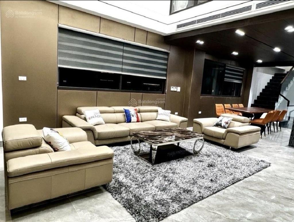 Bán nhà mặt phố ngọc lâm long biên hà nội diện tích  70/75m2 x 7 tầng x 31,8 tỷ gaza ôtô thang máy