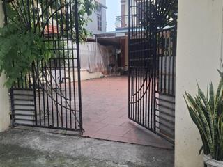 Bán đất đa tốn xã bát tràng hà nội diện tích  300m2 x 10,5m mặt tiền = hậu x 16,5 tỷ ô tô chạy
