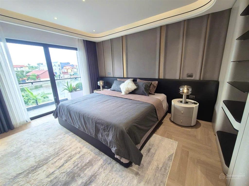Bán nhà phân lô phố trạm long biên hà nội 50/60m² x 7 tầng x 6,7m mặt tiền = hậu x 27,5 tỷ