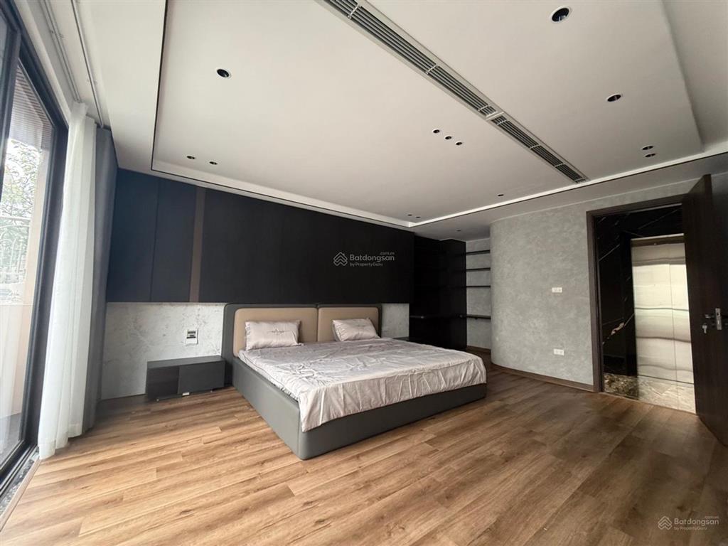 Bán nhà nguyễn văn cừ phường bồ đề long biên hà nội 65m² x 7 tầng x 24,890 tỷ  ga ra 2 ô tô