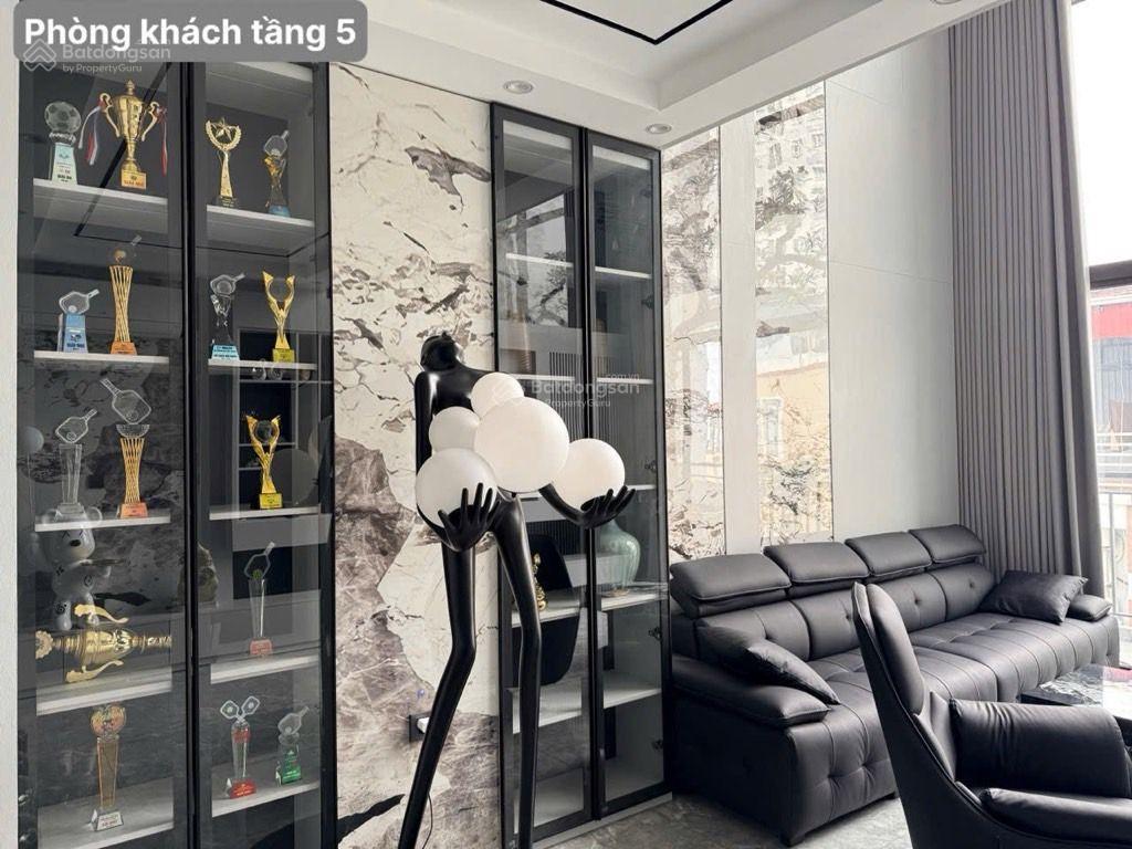 Bán nhà cổ linh long biên hà nội 70m² x 7 tầng x 28 tỷ  gara 2 ô tô  nội khu dân trí cao