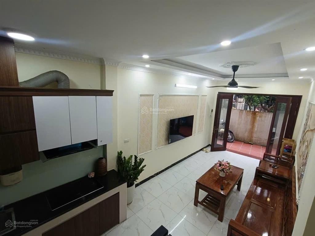 Bán nhà đông dư xã bát tràng hà nội  30m2 x 5 tầng x 5,450 tỷ